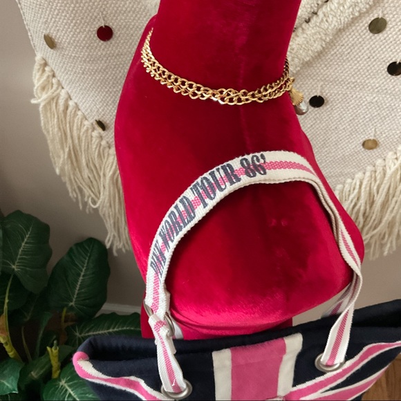 VICTORIA'S SECRET BRITISH FLAG THE PINKS 86 WORLD TOUR LOVE & ROCK ROLL BAG TOTE - Picture 2 of 7